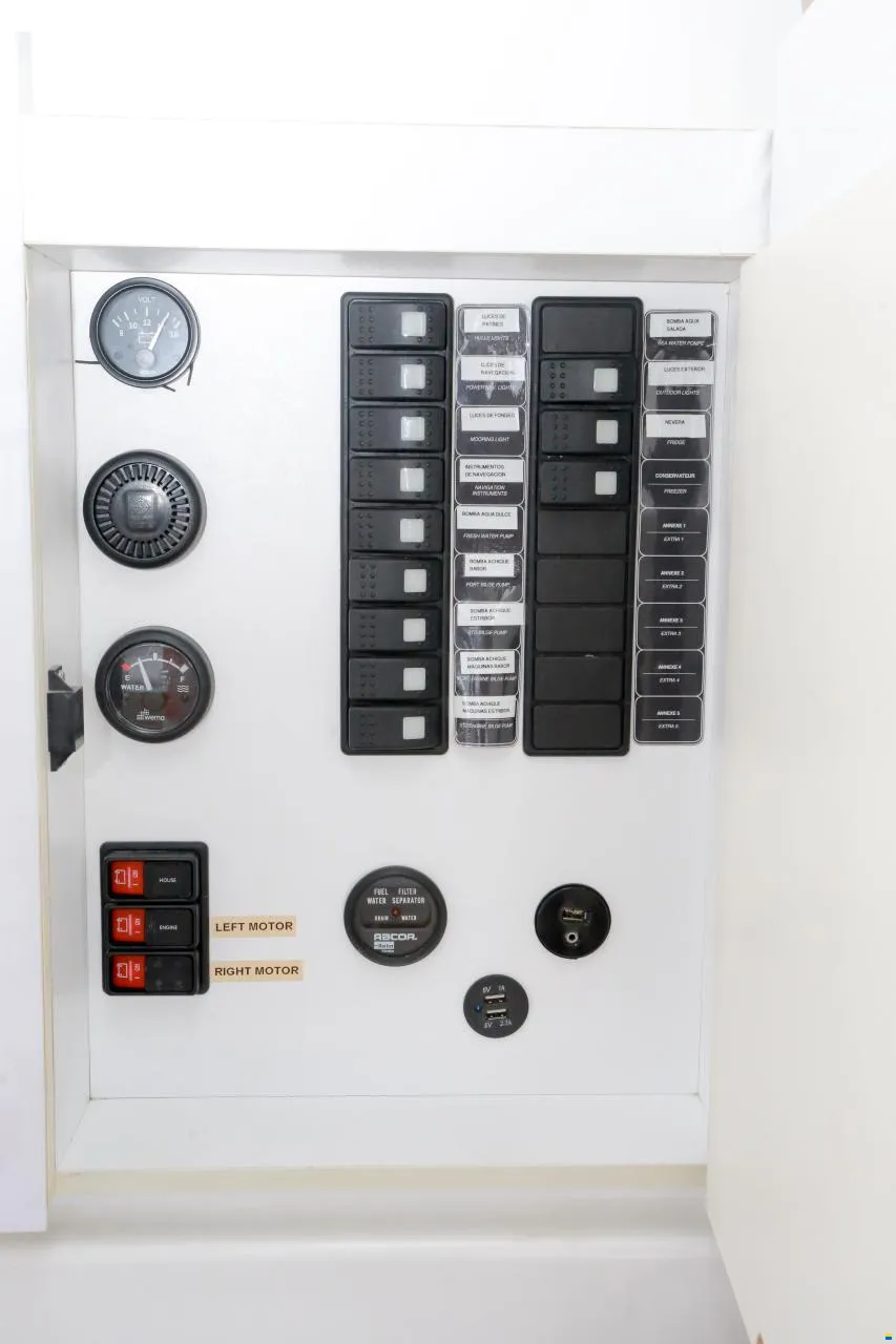 Fountaine Pajot MY 37 - Dream Star, picture 48