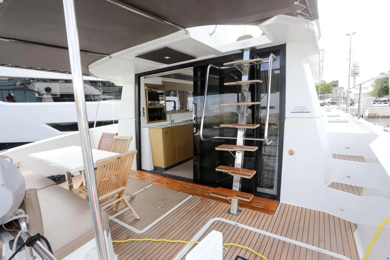 Fountaine Pajot MY 37 - Dream Star, picture 5