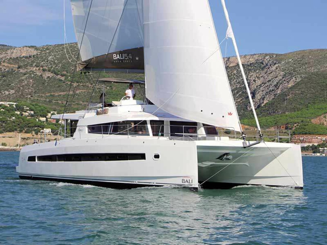 Bali 5.4 - 5 + 2 cab - Elena