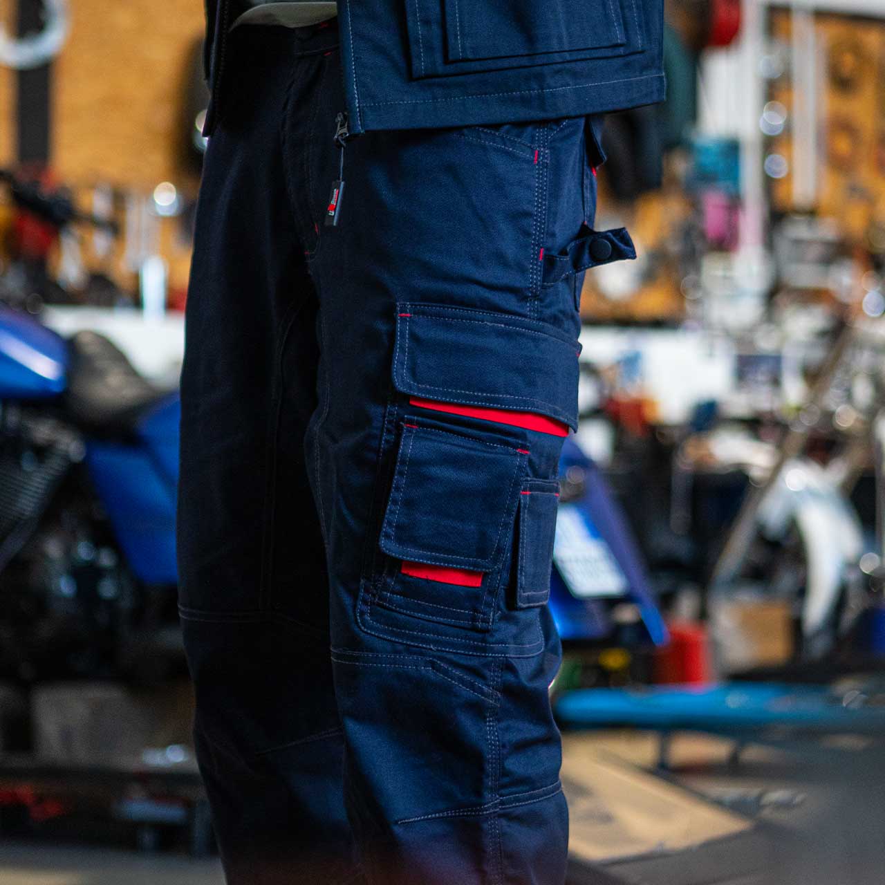 pantalone da lavoro upower modello grin colore deep blue dettaglio tasca