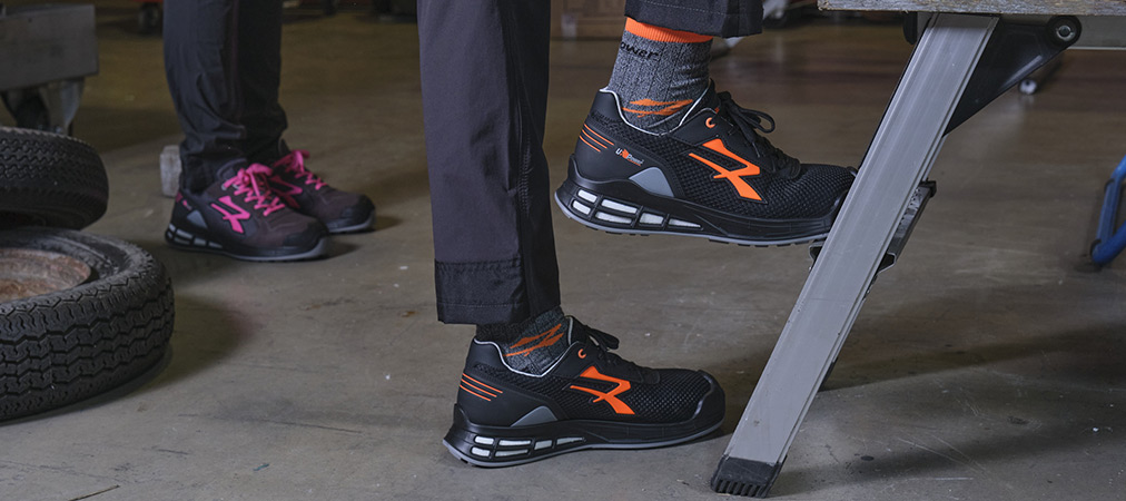 Comfortable safety shoes? Stay on top with Red Premium!