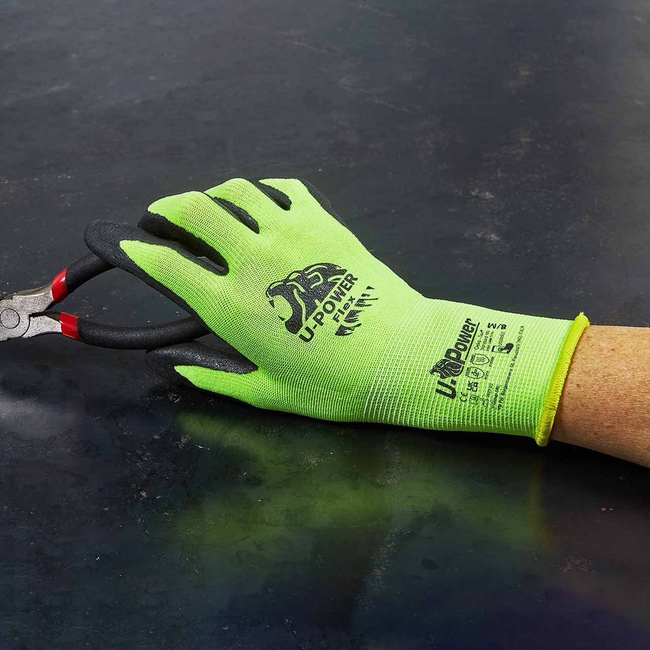 guanto da lavoro upower modello flex colore giallo fluo indossato fronte