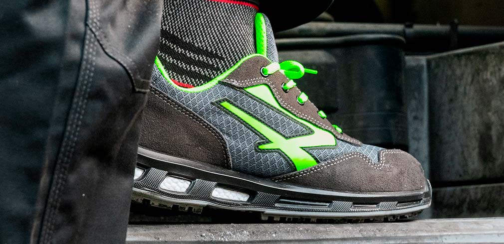 U-Power Group, leader nel settore di scarpe e abbigliamento da lavoro.