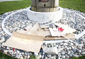 Wet'suwet'en art vandalism reconciliation pole