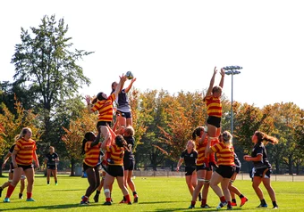 20190906_womens_rugby_liz.jpg