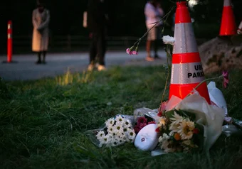 car crash victims memorial