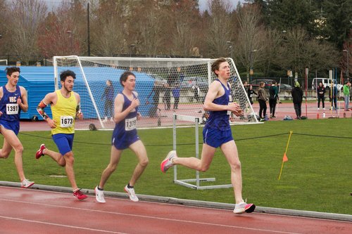 20220327 r badesha men's track-6200