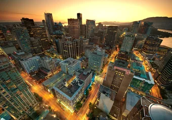 Downtown_Vancouver_Sunset-Photo-Wikicommons.jpg