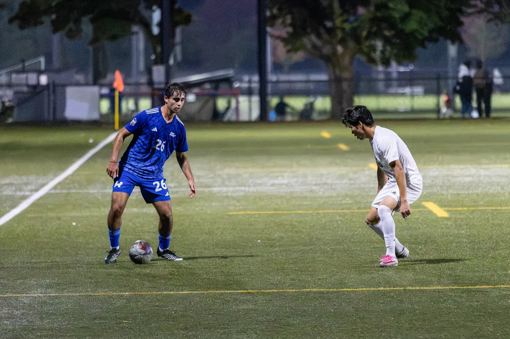 A T-Bird defends a UBCO Heat player.