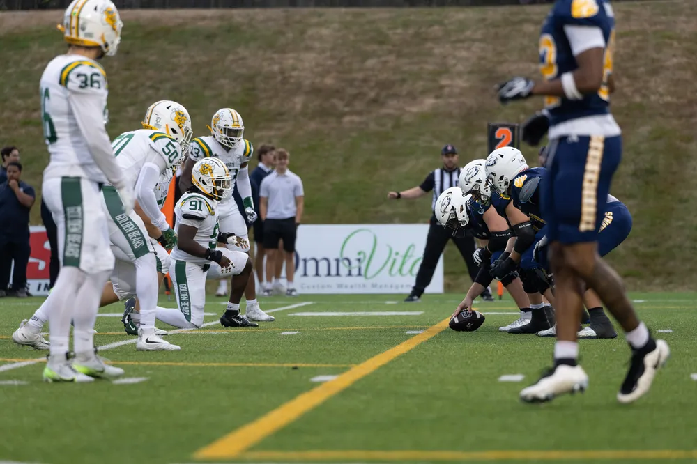A shot down the line of scrimmage.