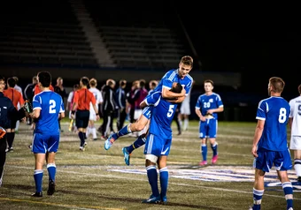 Soccer_V._UBCO_20150926_Jeremy_Johnson-Silvers-3.jpg