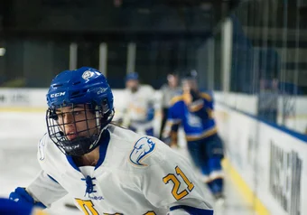 Women's Ice Hockey vs Pronghorns Jan 2017