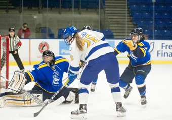 Women's Ice Hockey vs Pronghorns Jan 2017