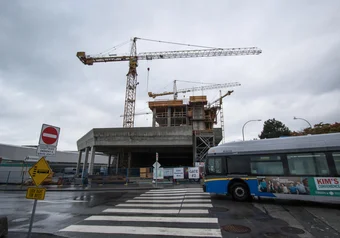 crane_construction_bus_loop_hauen-2.jpg