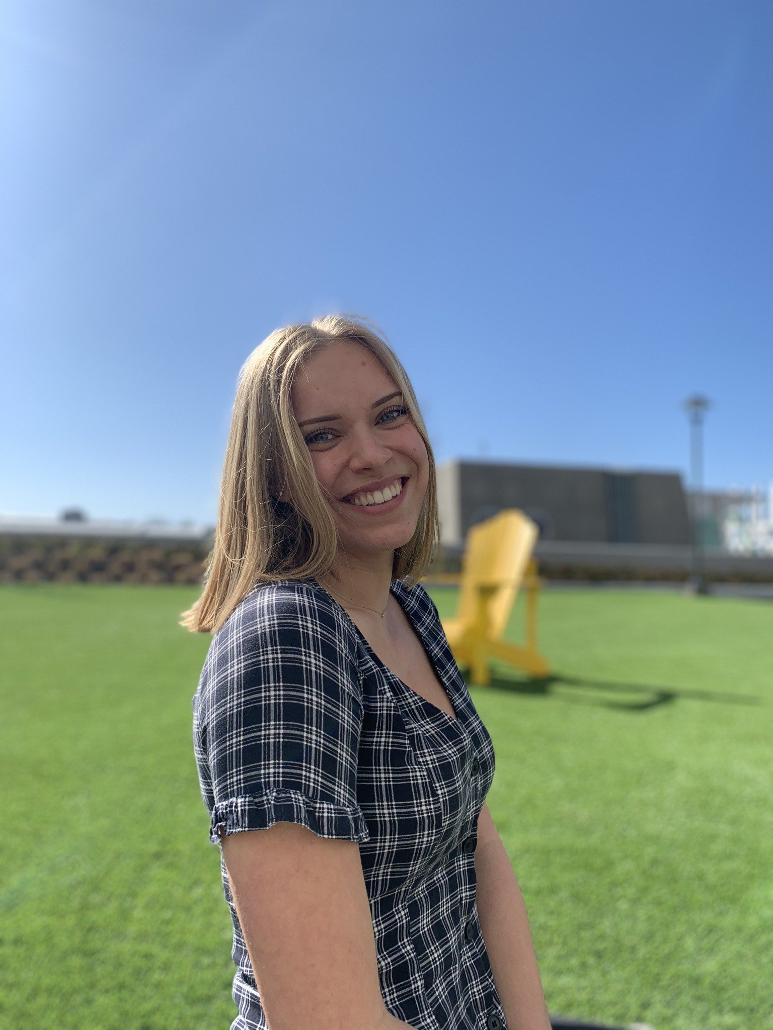 Maddy Huenh, a third-year nutritional sciences major and study vlogger.