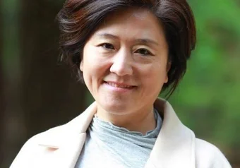 UNA candidate Zheng (Jane) Kang