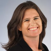 Headshot of Jennifer Simon-O'Neill