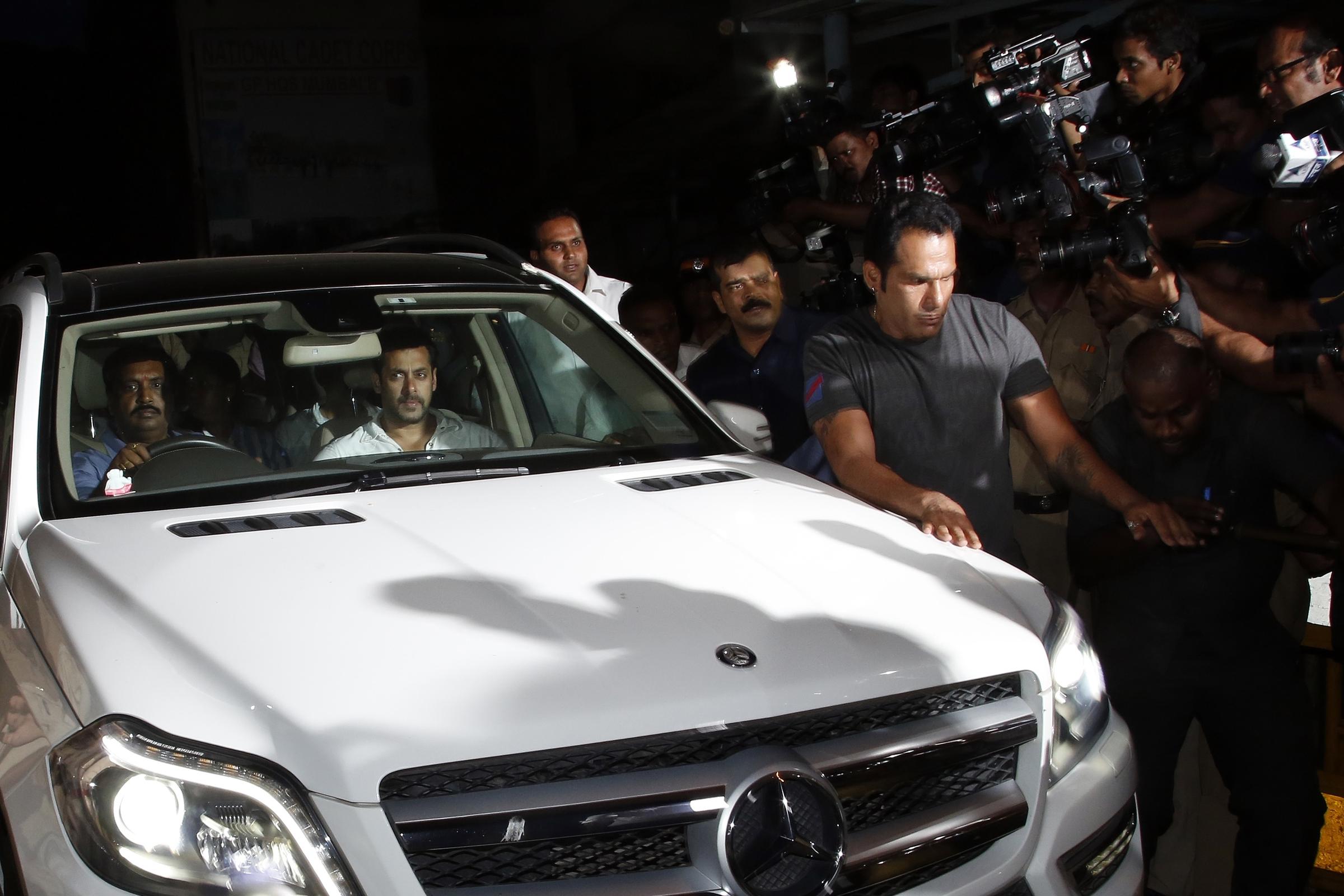 Star salman gets bail in 10 minutes but what about 3 lakh in jails