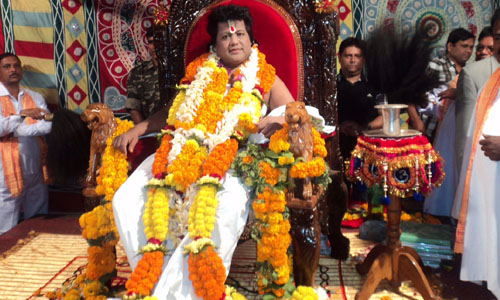 Sarathi Baba’s Journey From A Tea Stall Owner To Godman