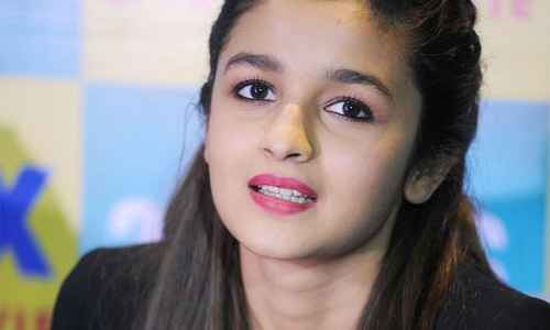 Alia smitten by love!