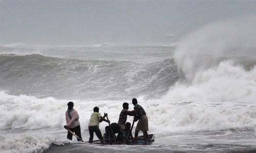 Port City Visakhapatnam Hit By Cyclonic Storm Hudhud