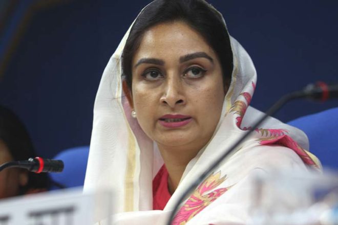 Harsimrat Kaur Badal emphasizes Cold Chain network to fight COVID-19