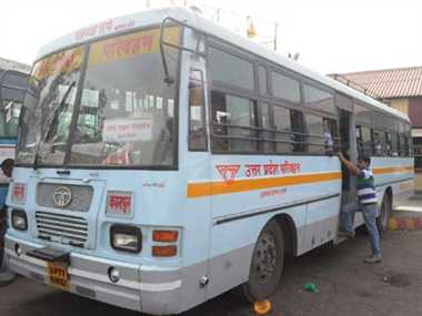 Centre allows States to hire special buses for train passengers