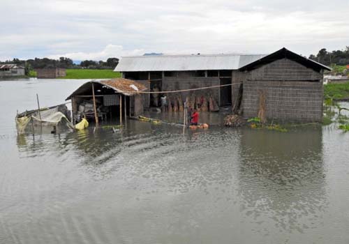 Flood fury in Assam remains unchanged