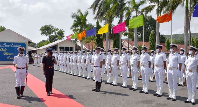 Lt Gen Manoj Pande visits Eastern Naval Command