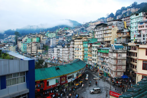 Sikkim govt imposes complete lockdown in Gangtok 