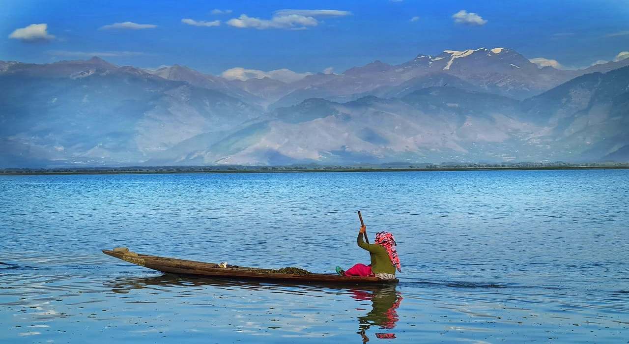 The unsung women fishers of Wular lake