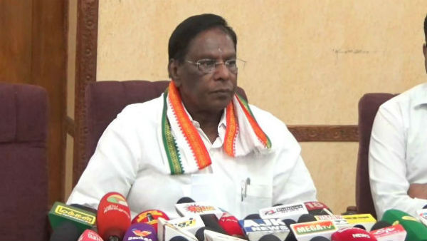 Puducherry CM Narayanasamy tenders resignation