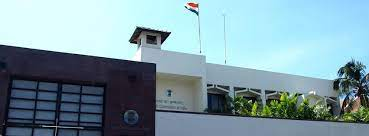 Indian High Commission slams media reports of @indiannavy attacking Sri Lankan fishermen on June 17 as blatantly false. Indian High Commission said that India is committed to addressing fishermen-related issues in a humanitarian manner through established bilateral mechanisms