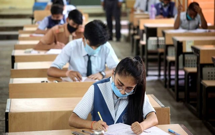 All educational institutions in Bihar above Class 10 to open from today with 50% attendance