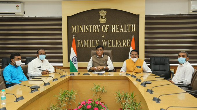 Union Minister of Health and Family Welfare @mansukhmandviya  inaugurated Oxygen PSA Plant at Sir Takhtasinhji General Hospital in Bhavnagar, Gujarat through video conferencing.