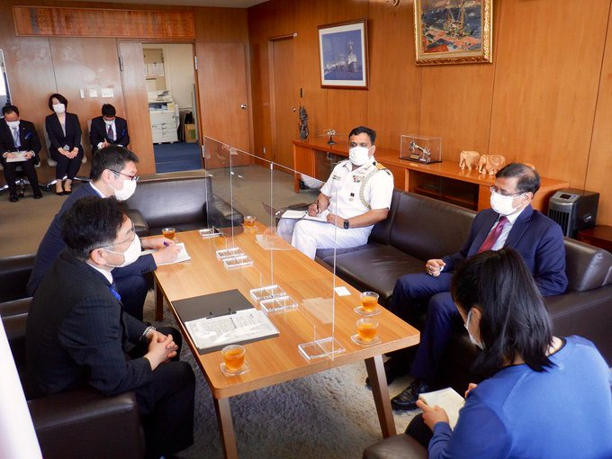 Indian Ambassador to Japan Sanjay Kumar Verma met with Admiral Okushima Takahiro, Commandant of  Japan Coast Guard  @JCG_koho 2021. They exchanged views on various aspects of bilateral and multilateral cooperation between @IndiaCoastGuard  and Japan Coast Guard.