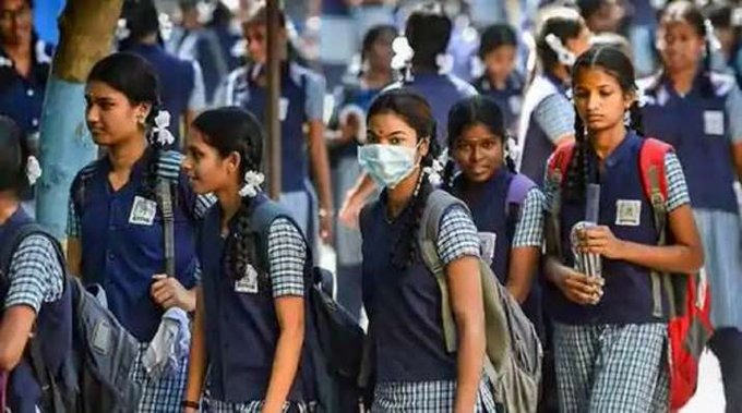 Andhra Pradesh: Schools to open from 16th August as 95% teachers have been vaccinated, District Collectors have been instructed to ensure vaccination of remaining 5% school teachers before 14th August