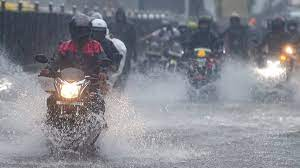 Delhi: Safdarjung Airport recorded this monsoon season's highest one day rain for 2021.Rainfall past 24 hours till 0830 hours IST on dated 21-08-2021(in mm): Safdarjung-138.8; Lodi Road-149.0; Ridge-149.2; Palam-84.0: Aya Nagar- 68.2: @Indiametdept