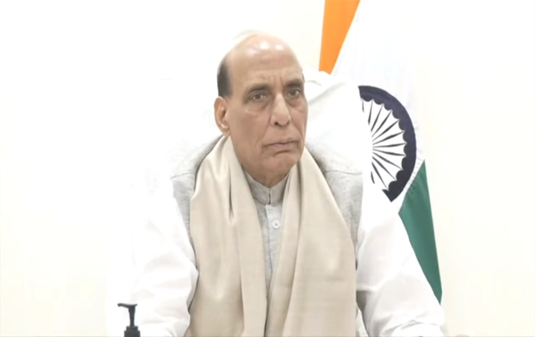 Nation should remain vigilant and be prepared to deal with any threat: Rajnath Singh