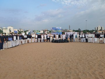 The  @IndiaCoastGuard  organized the International Coast Cleanup Day 2021 at Elliot’s Beach Chennai today with the theme “Strive for Trash Free Seas and Coast”. The drive was conducted at various locations across Tamil Nadu and Puducherry Coast.