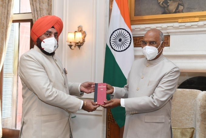 Lt Gen Gurmit Singh (Retd), Governor of Uttarakhand, called on President Ram Nath Kovind at Rashtrapati Bhavan.