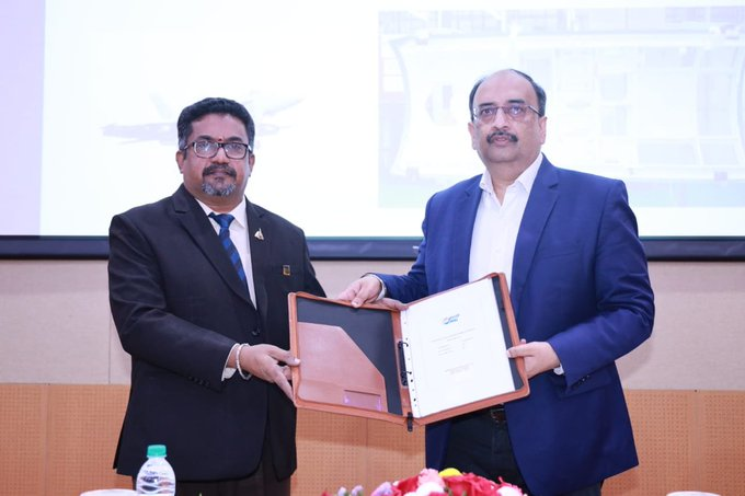Bengaluru: S Manicka Vasagam, GM (Aircraft), HAL  hands over delivery documents to Ashwani Bhargava, Director-Supplier Development (Boeing India). HAL made delivery of 200th gun bay door for Boeing F/A-18 Super Hornet. HAL is supplying the aero-structure to Boeing for last 10 yrs.