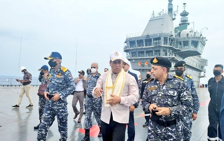 Union Minister Sarbanand Sonowal reviews progress of sea trials of indigenous aircraft carrier Vikrant