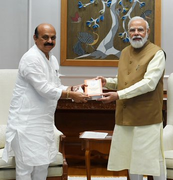 The Chief Minister of Karnataka  @BSBommai  met PM  @narendramodi .