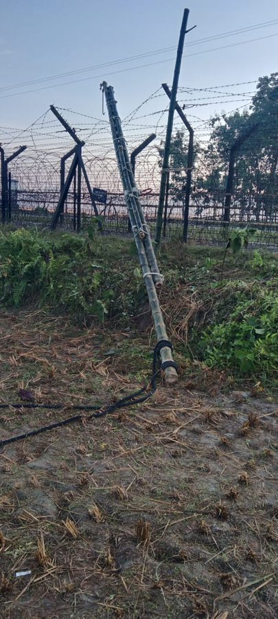 On 12th Nov 2021 at about 0300 hrs, miscreants from Bangladesh side ventured into Indian territory &tried to smuggle cattle heads by establishing improvised bamboo cantilever. BSF domination ahead of fence warned them to go back, but miscreants didn't pay heed on BSF warning. Then BSF troops utilised non lethal munition to deter the miscreants, but they attacked on BSF troops with iron dah and sticks. Sensing imminent threat to the life, BSF party fired in air towards miscreants. Later on search, dead bodies of two unknown miscreants were found between border fence and International Boundary: BSF