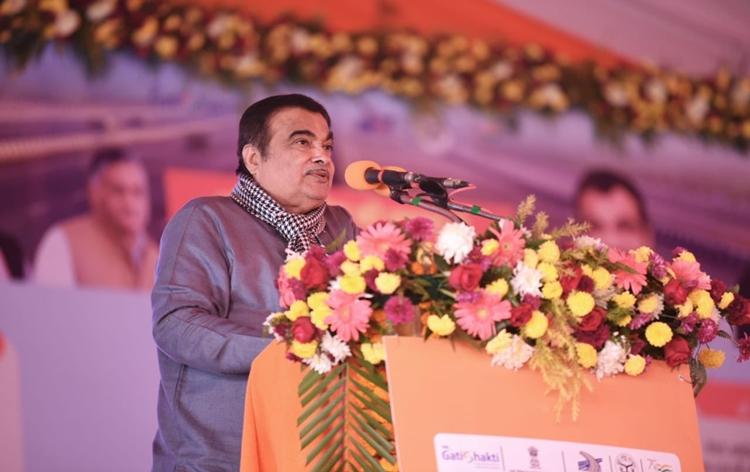 Union Minister Nitin Gadkari launches 240 kilometre long National Highway projects worth over Rs 9 thousand cr in UP