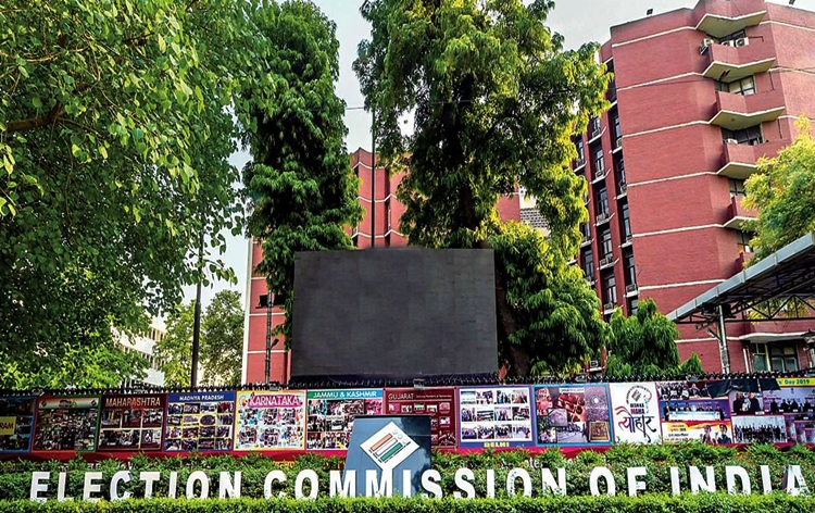 Election Commission extends ban on road shows, vehicle rallies & processions till February 11