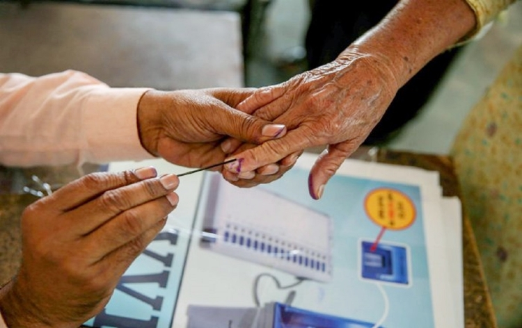 Filing nominations for sixth phase of assembly elections in UP to begin today; CM Yogi Adityanath to file nomination from Gorakhpur seat