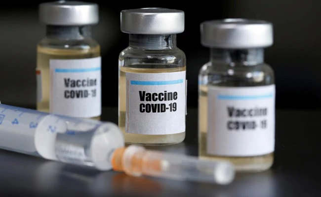 India's Vaccine Maitri continues: Foreign secretary of Mexico  @m_ebrard  confirms that  @SerumInstIndia  will be sending 1,100,000 doses of Astra Zeneca COVID-19 vaccines to Mexico on Monday, further fostering the bond between the two countries.