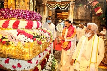 Vice President M. Venkaiah Naidu today had darshan of Lord Venkateswara at Tirumala. On this occasion, he called upon the people to preserve and promote Indian culture and our age-old spiritual traditions.